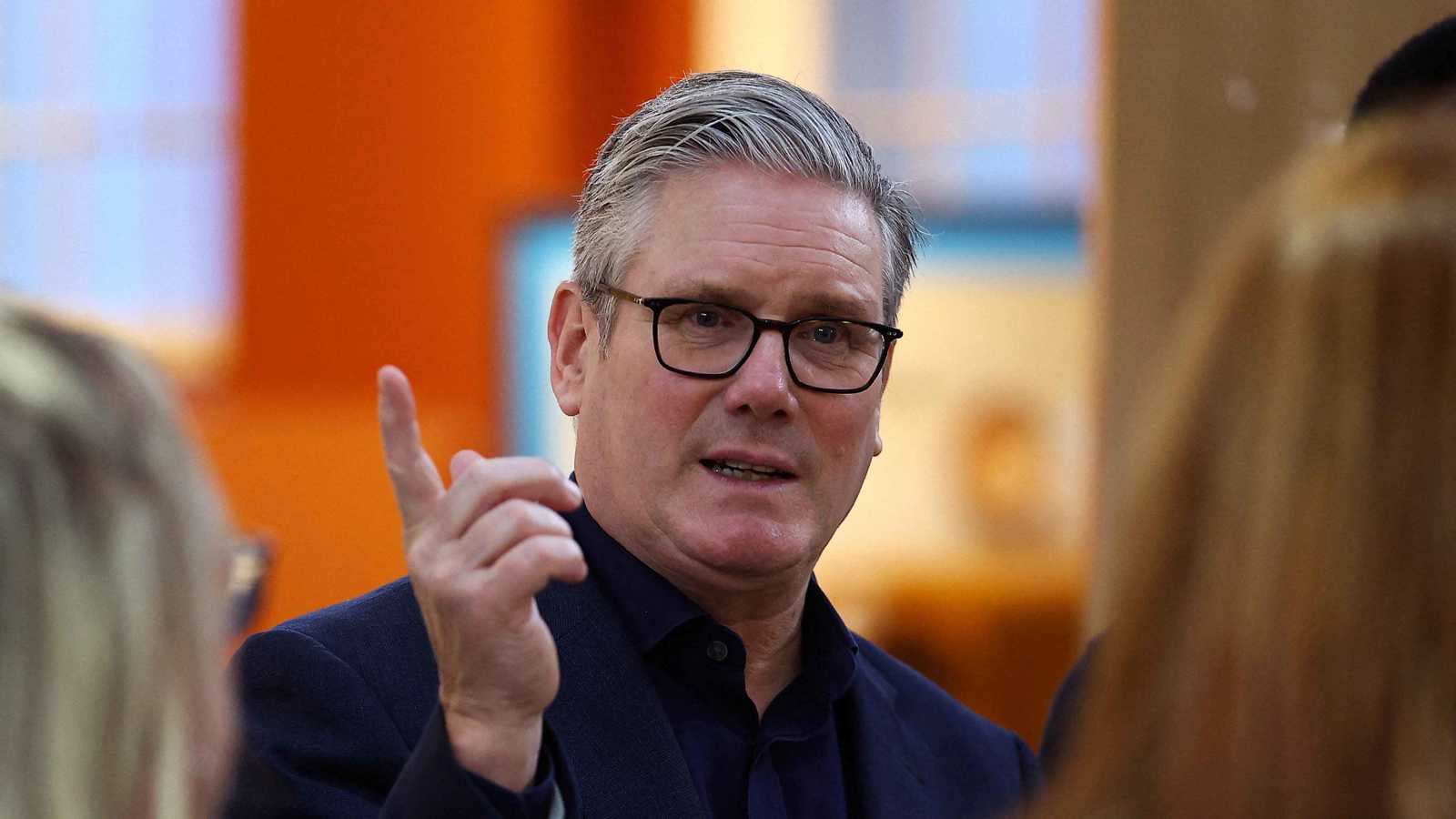 بريطانيا تدعو لاتخاذ إجراءات صارمة ضد روسيا