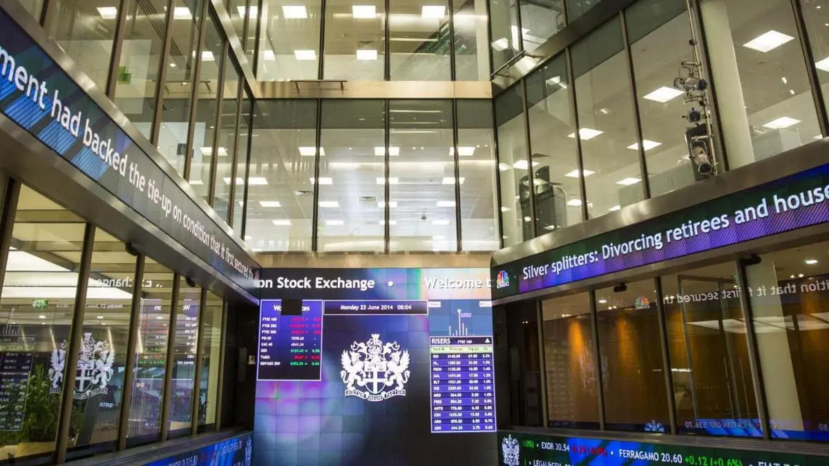 مصادر: الموافقة على شراء بورصة لندن لرفينيتيف بـ27 مليار دولار