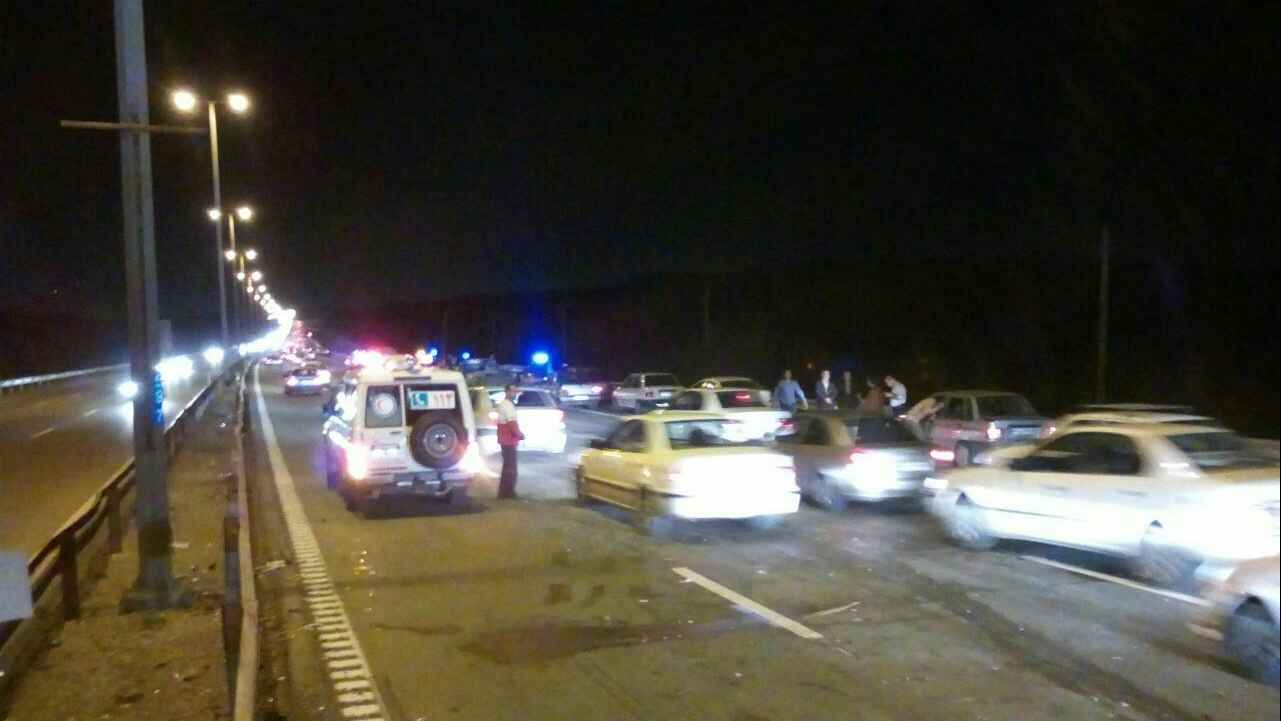 إيران.. 5 قتلى و11 مصاباً في حادث تصادم مروع (صورة)