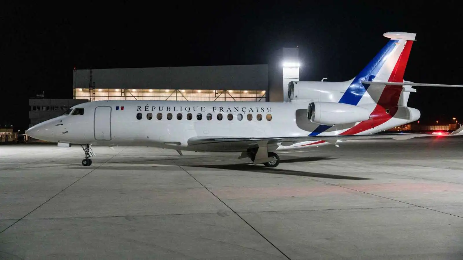 حدث أمني يوقف الرحلات في مطار كولونيا بون الألماني