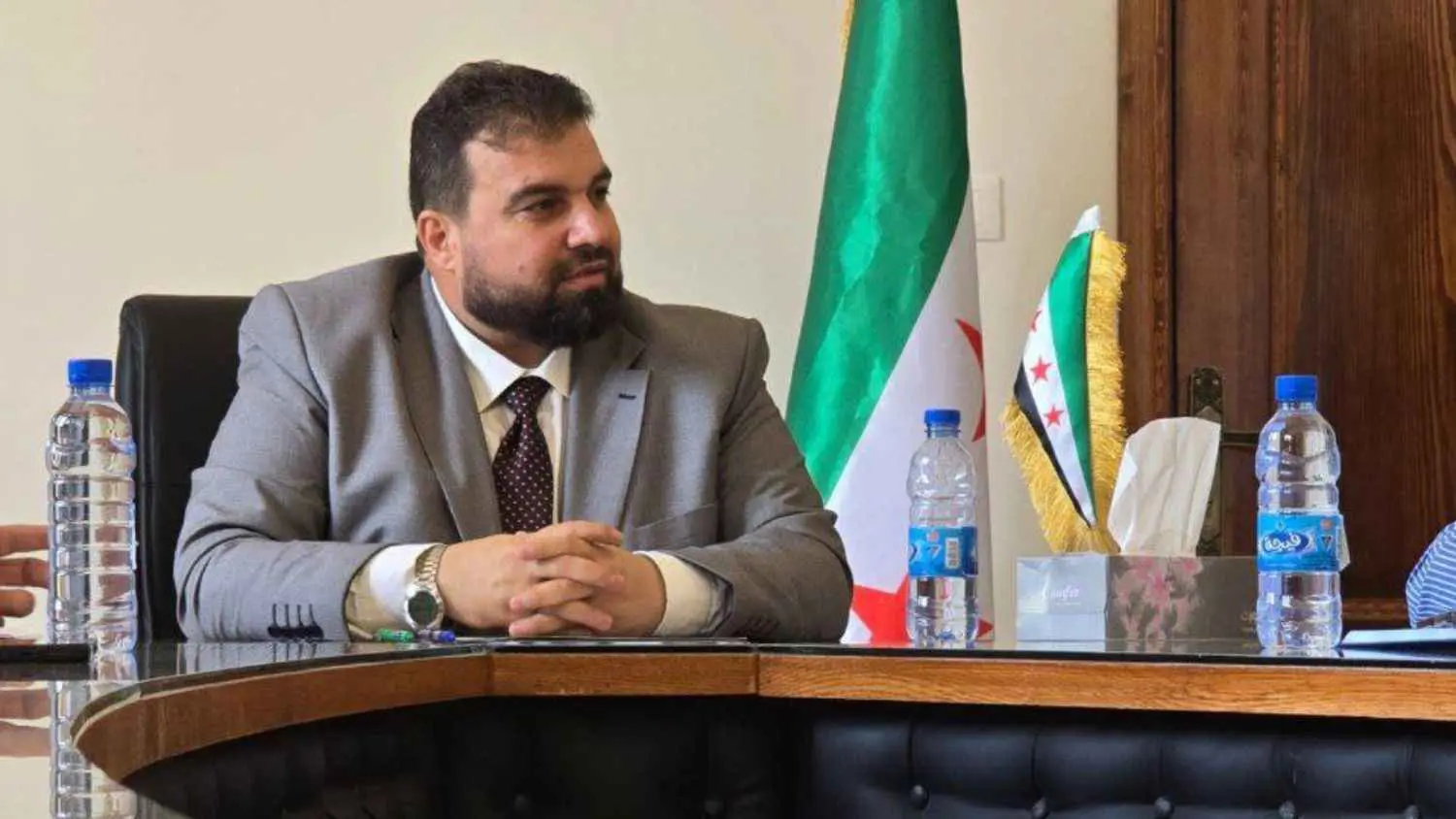 رفعها إلى الشرع.. أسباب استقالة مصطفى البكور محافظ السويداء السورية