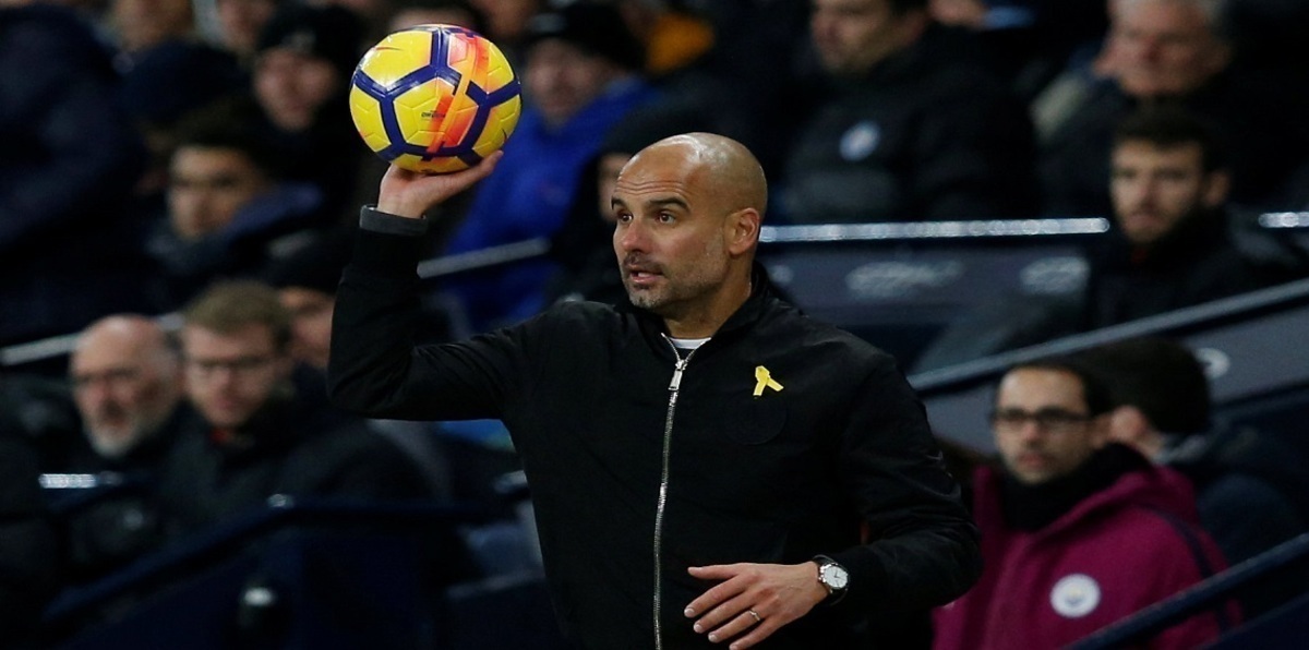 مباراة مانشستر يونايتد ومانشستر سيتي.. غوارديولا يؤكد جاهزية لاعبه للديربي