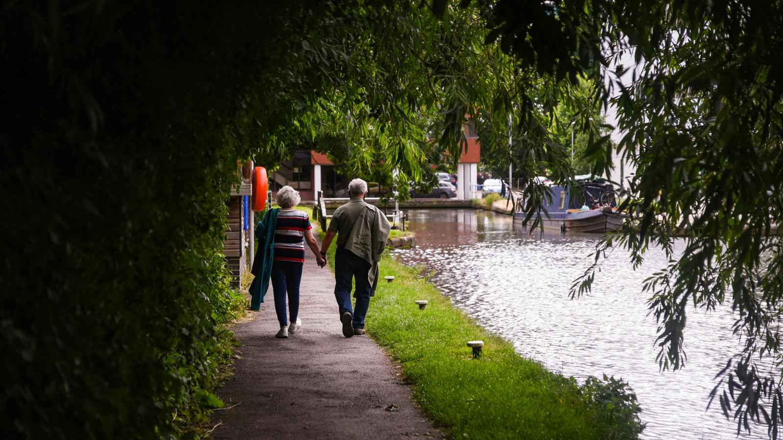 تهديد بيئي.. البلاستيك الدقيق يغزو أنهار أوروبا