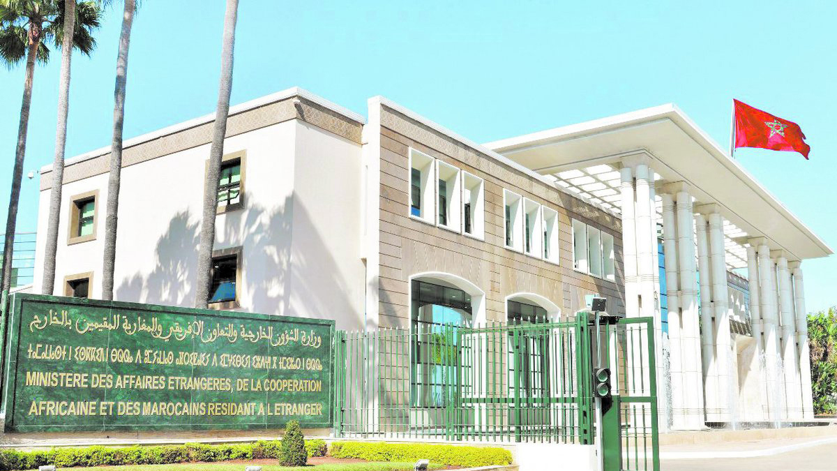 المغرب يدين تصريحات ماكرون عن الرسوم المسيئة