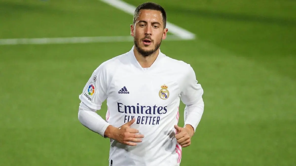 ما حقيقة اعتناق هازارد الإسلام؟