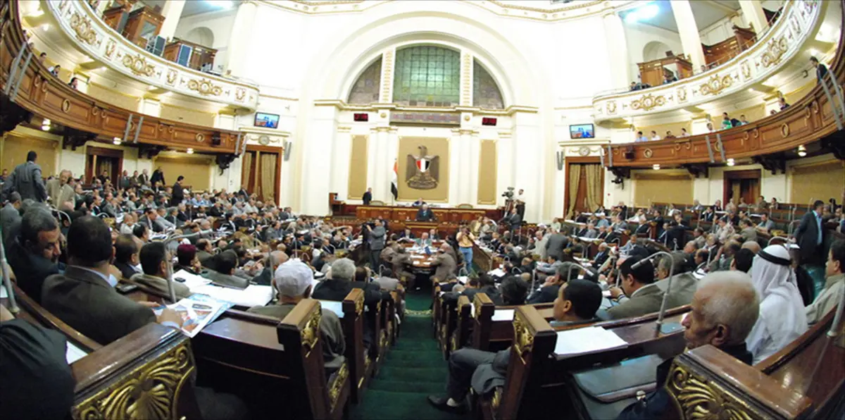  لمواجهة فتاوى السلفيين "الغريبة".. نواب مصريون يطالبون بإصدار قانون للفتوى 