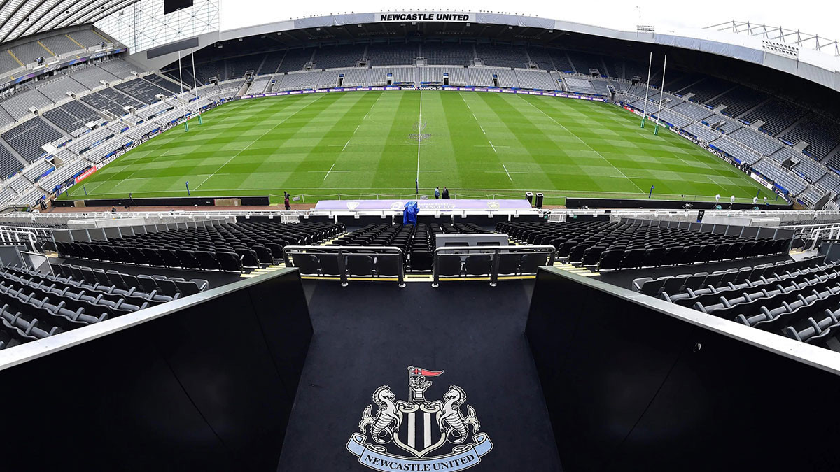 خطوة جديدة تقترب بالسعودية من حسم الاستحواذ على نادي نيوكاسل يونايتد