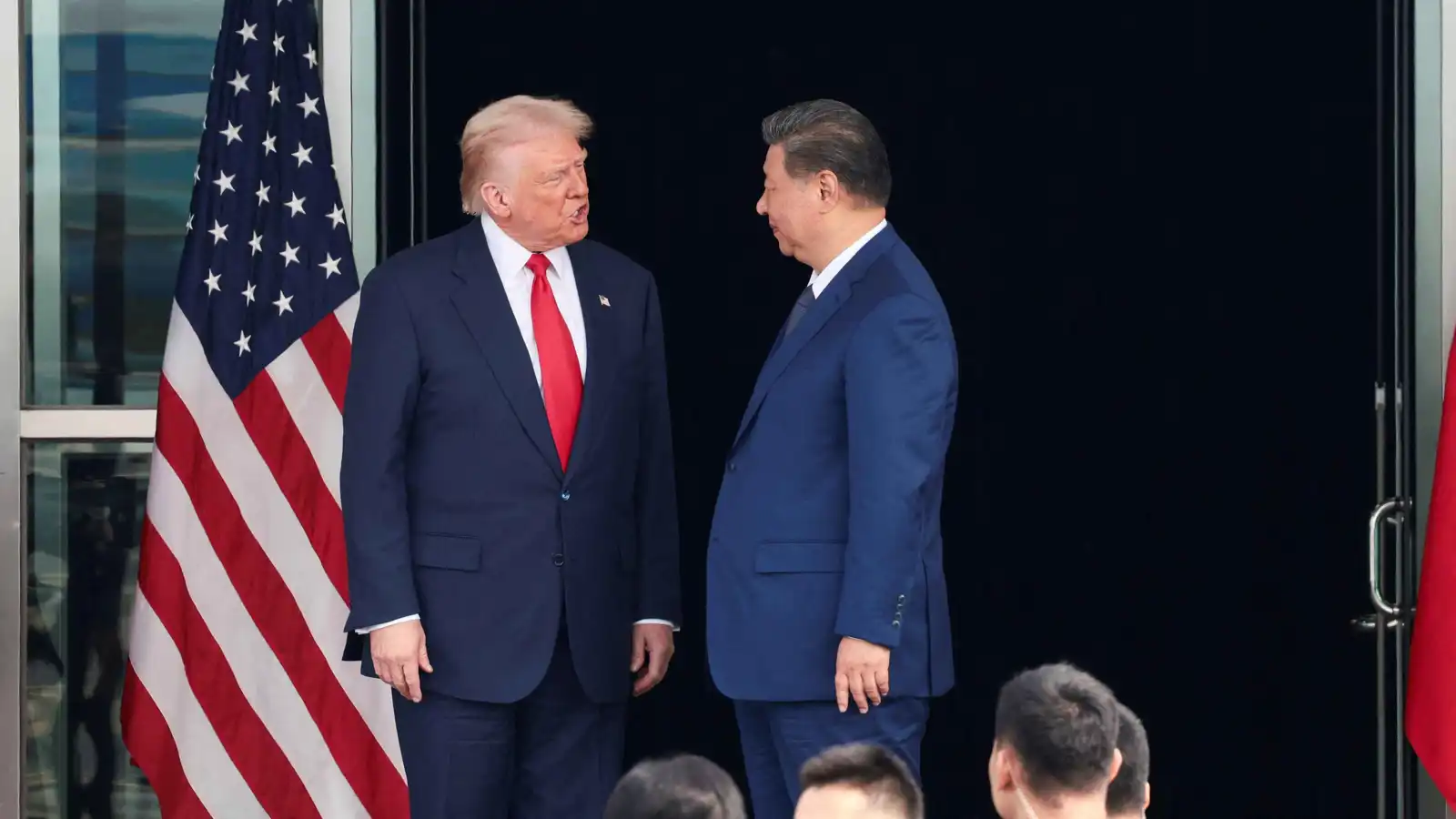 الصين تمدد تعليق الرسوم الجمركية الإضافية على سلع أمريكية