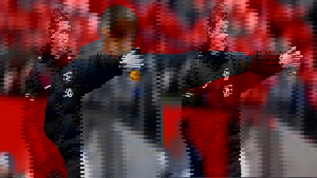 مباراة كارديف سيتي ومانشستر يونايتد.. ماذا ينتظر سولشاير في أول اختبار؟