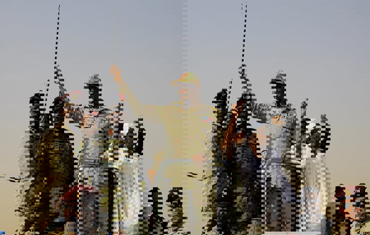 السودان.. 7 آلاف مقاتل من حركة "مناوي" ينضمون لـ "الدعم السريع"