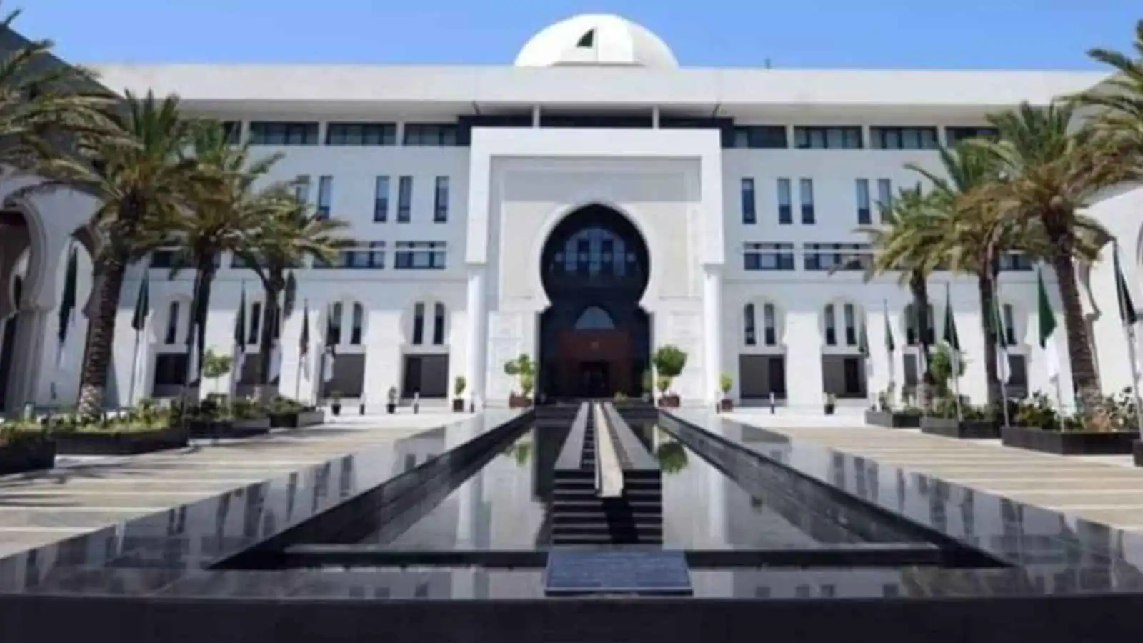 تحقيق تلفزيوني "مسيء ومستفز" يثير أزمة بين الجزائر وفرنسا