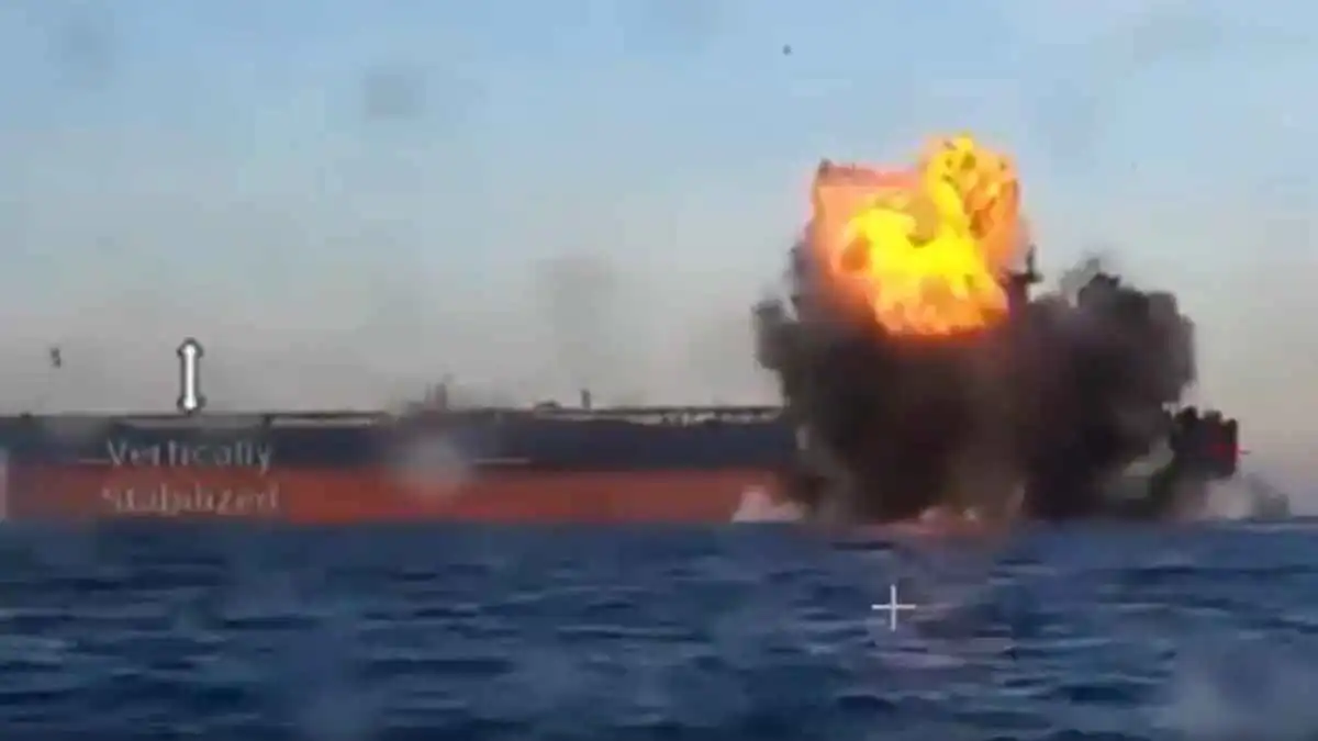 انفجار قبالة داكار.. هل تمتد الحرب الروسية الأوكرانية إلى سواحل غرب أفريقيا؟