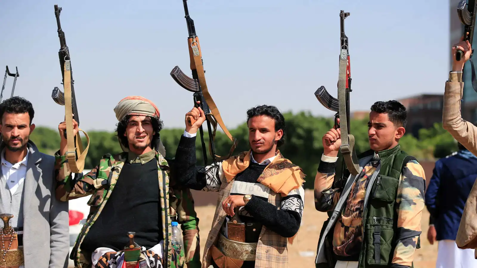 من الاحتواء إلى المواجهة المفتوحة.. ترامب يعيد رسم خطوط الردع مع الحوثيين