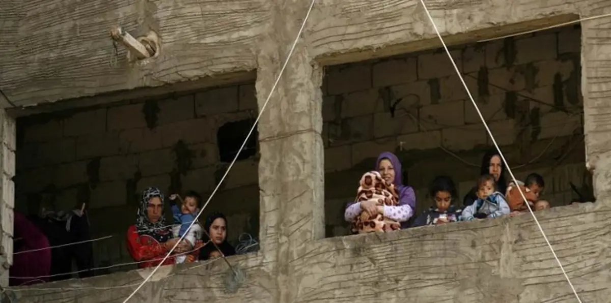 وزير الإعلام اللبناني يطالب السوريين النازحين بالعودة إلى بلادهم