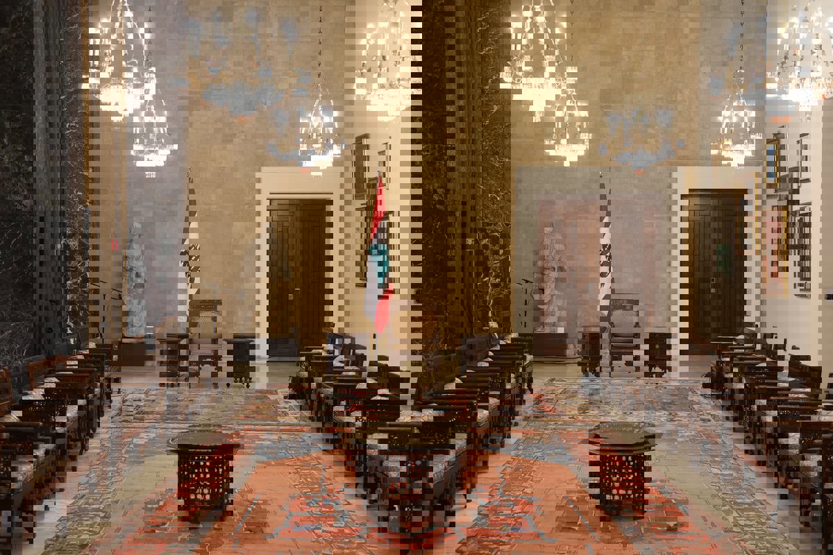 وسط ترقب لرد إيراني.. "معضلة" الشغور الرئاسي في لبنان تنتظر خرقا من "الخماسية"
