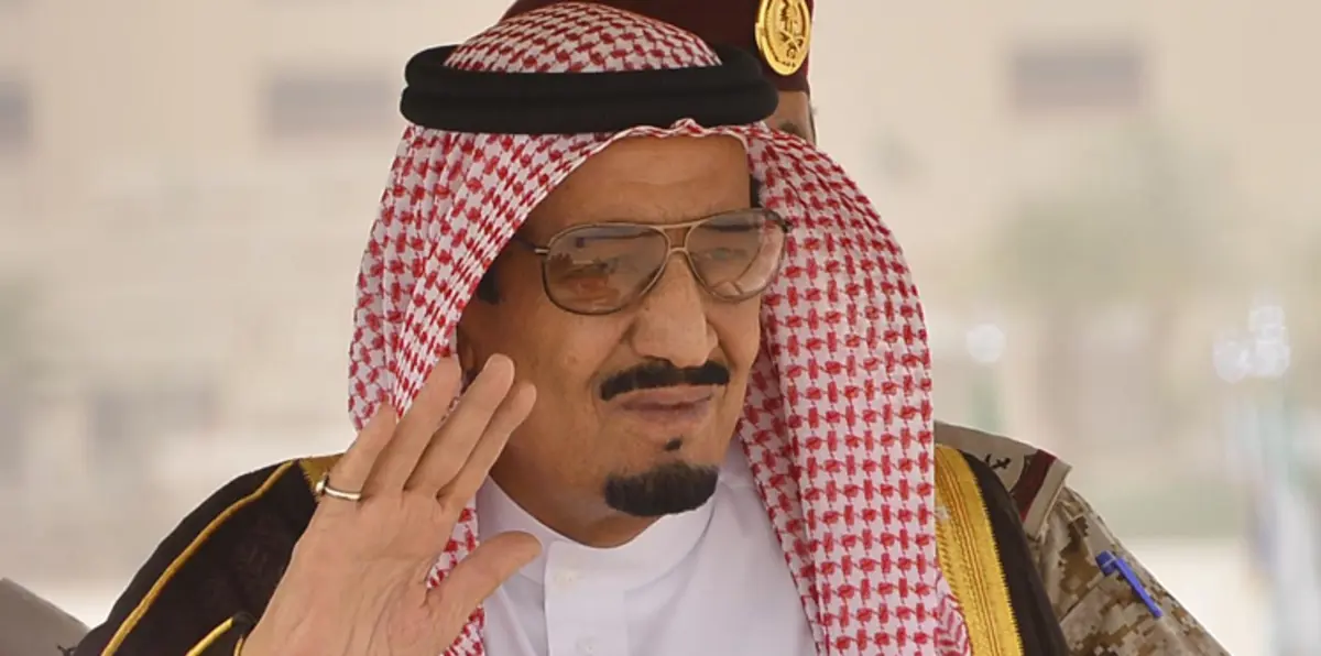 "الأوامر الملكية الجديدة" تعود بالسعوديين 6 سنوات إلى الوراء