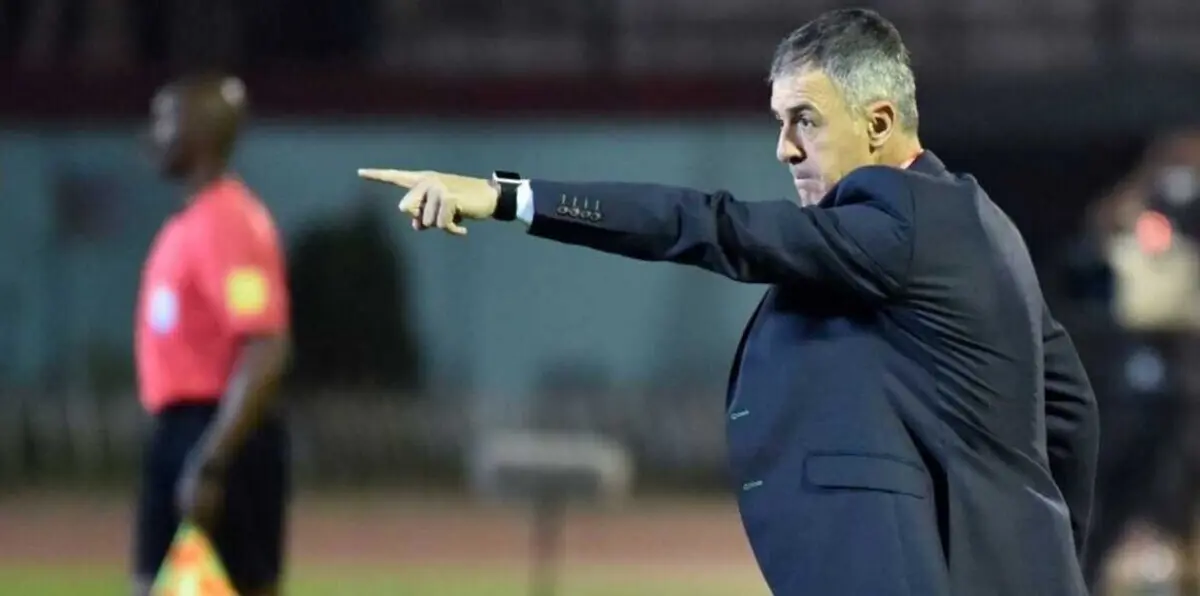 العقد يُكافئه حتى لو فشل.. الجزائر تبحث عن ثغرة لترحيل ألكاراز دون خسائر