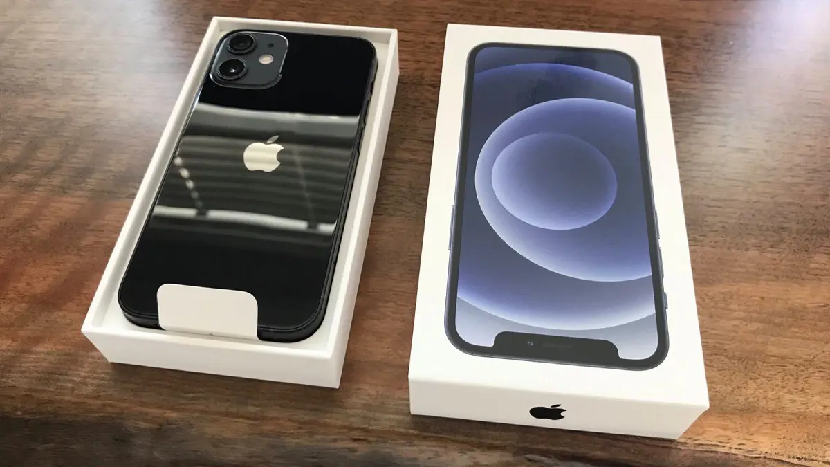 آبل تطرح iPhone 12 mini و 12 Pro Max للبيع في أكثر من 35 دولة