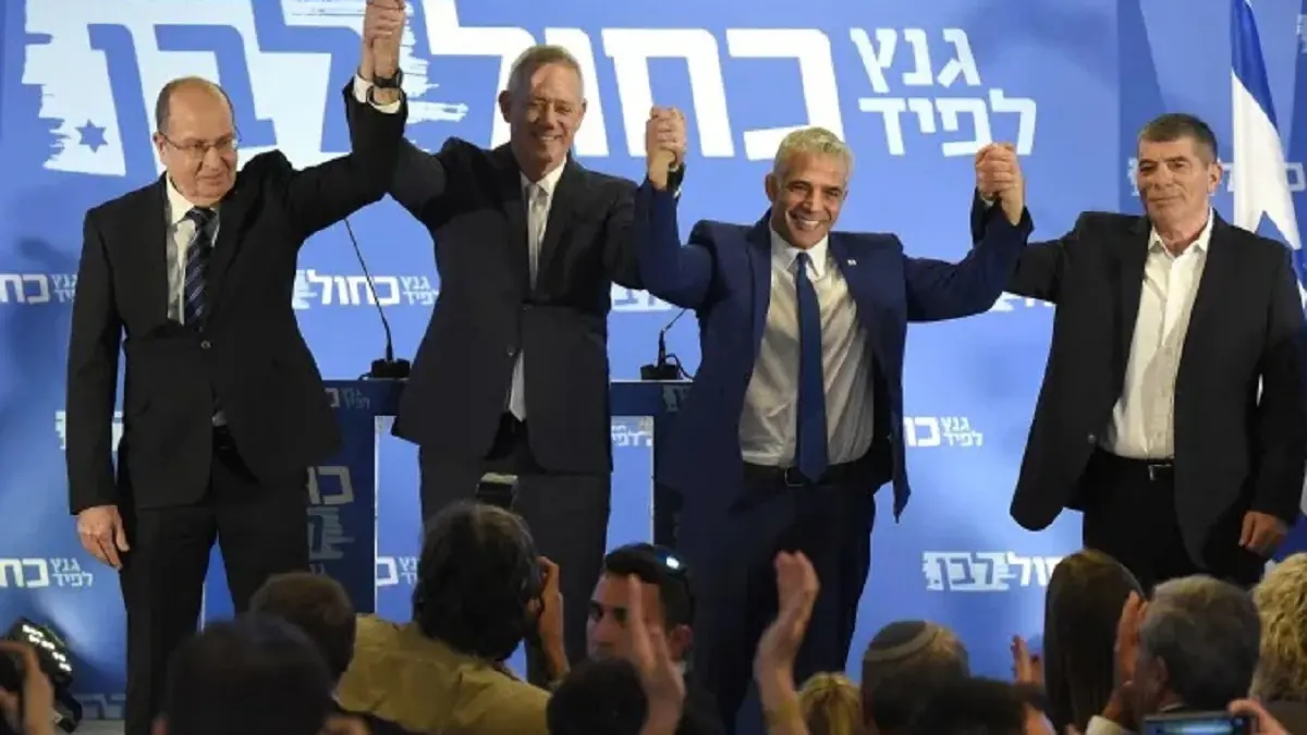 تحالف "أزرق – أبيض" الإسرائيلي يتخطى حزب "الليكود" في أحدث استطلاعات الرأي الانتخابية