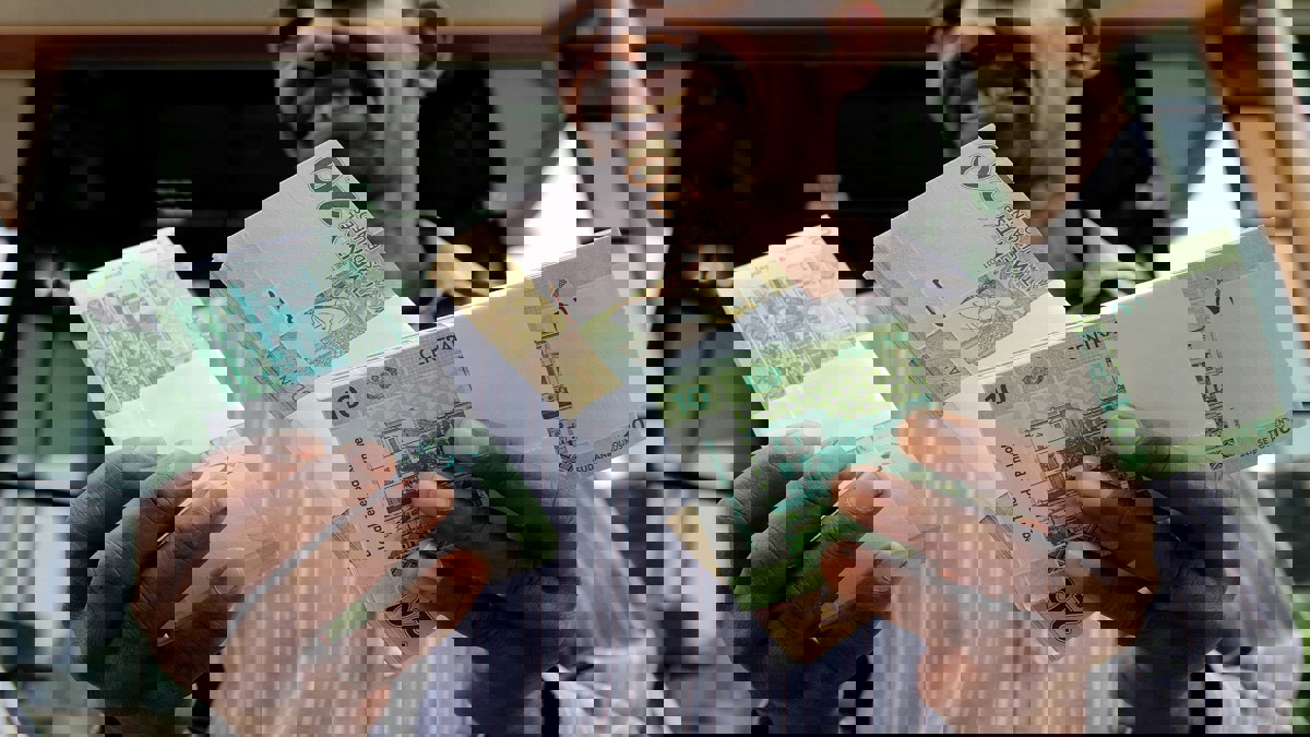 ارتفاع الجنيه السوداني قبيل توقيع الإعلان الدستوري