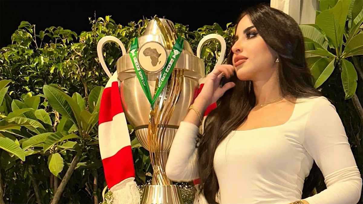 تم حذف الفيديو.. زوجة محمد عواد تفجر أزمة في "راديو الزمالك"