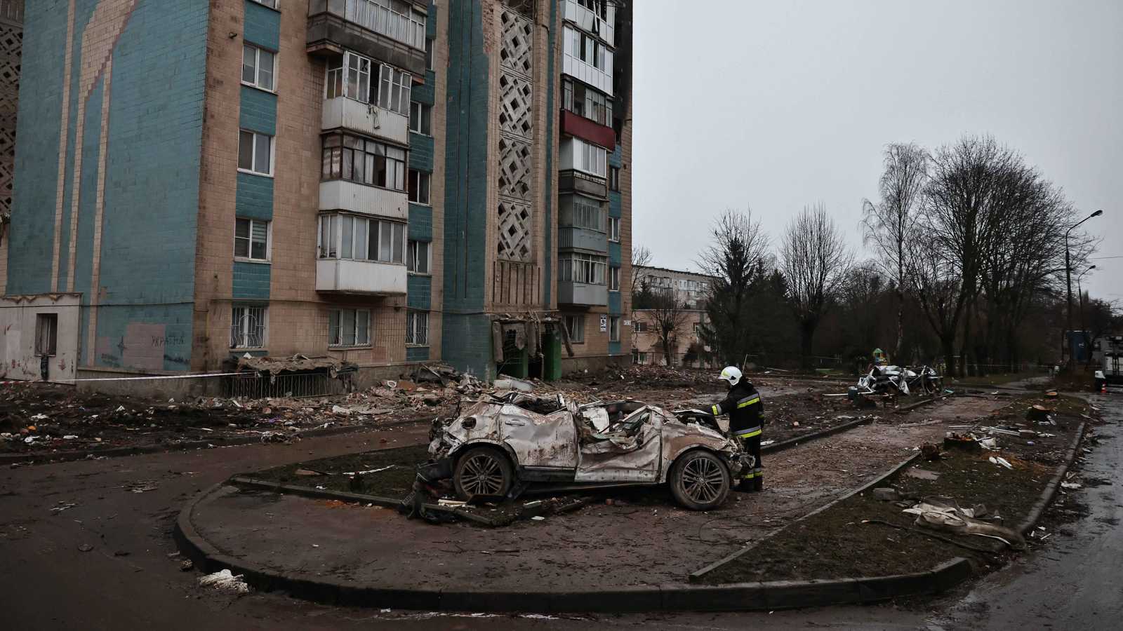 "أخطر اللحظات".. أوكرانيا تقبل مناقشة بنود ترامب بـ"خطوط حمراء"