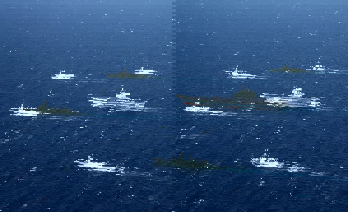 مناورات بحرية صينية وباكستانية بعد أيام من تدريبات عسكرية روسية