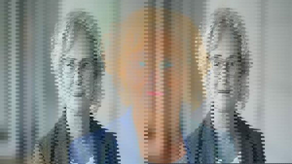 وزيرة الدفاع الألمانية تقوم بزيارة مفاجئة لأوكرانيا