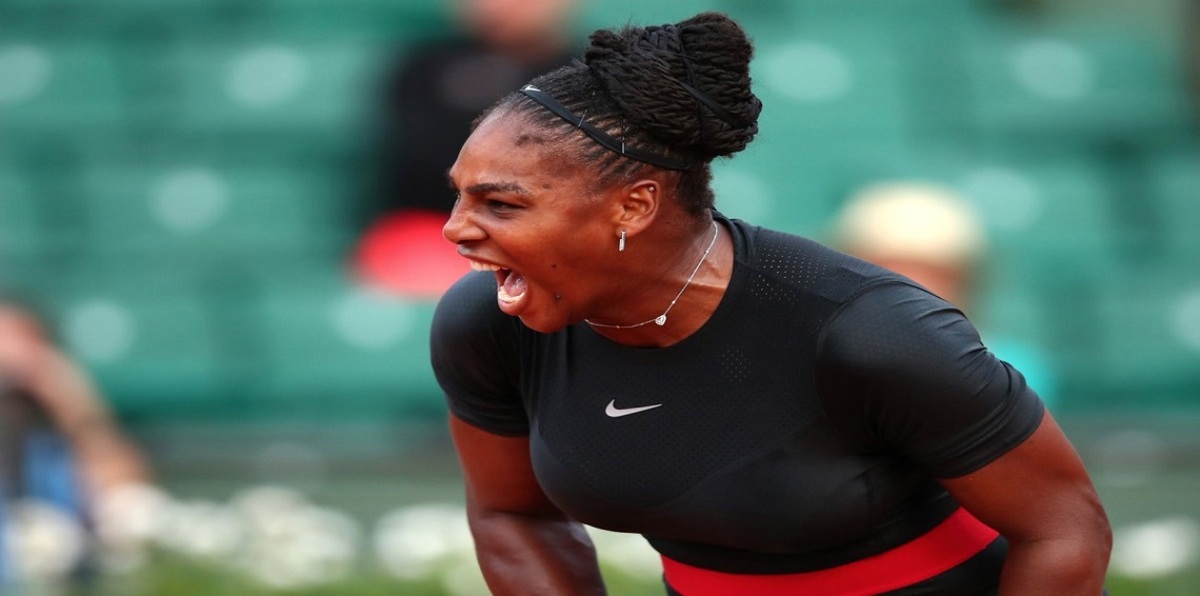 سيرينا وليامز تفوز وتضرب موعدًا مثيرًا مع شارابوفا