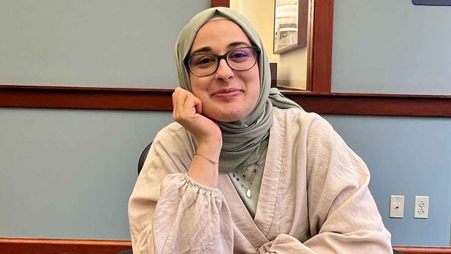 قاض أمريكي يبحث الإفراج عن الطالبة التركية رميسة أوزتورك