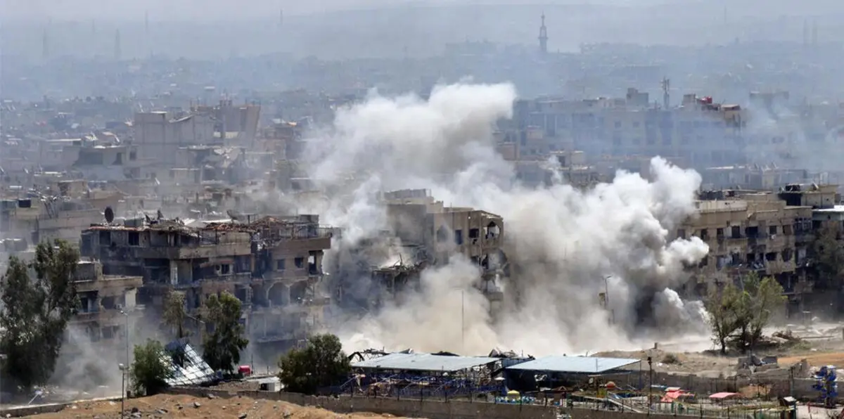 ضربات جوية تستهدف مقاتلي المعارضة السورية قرب دمشق‎