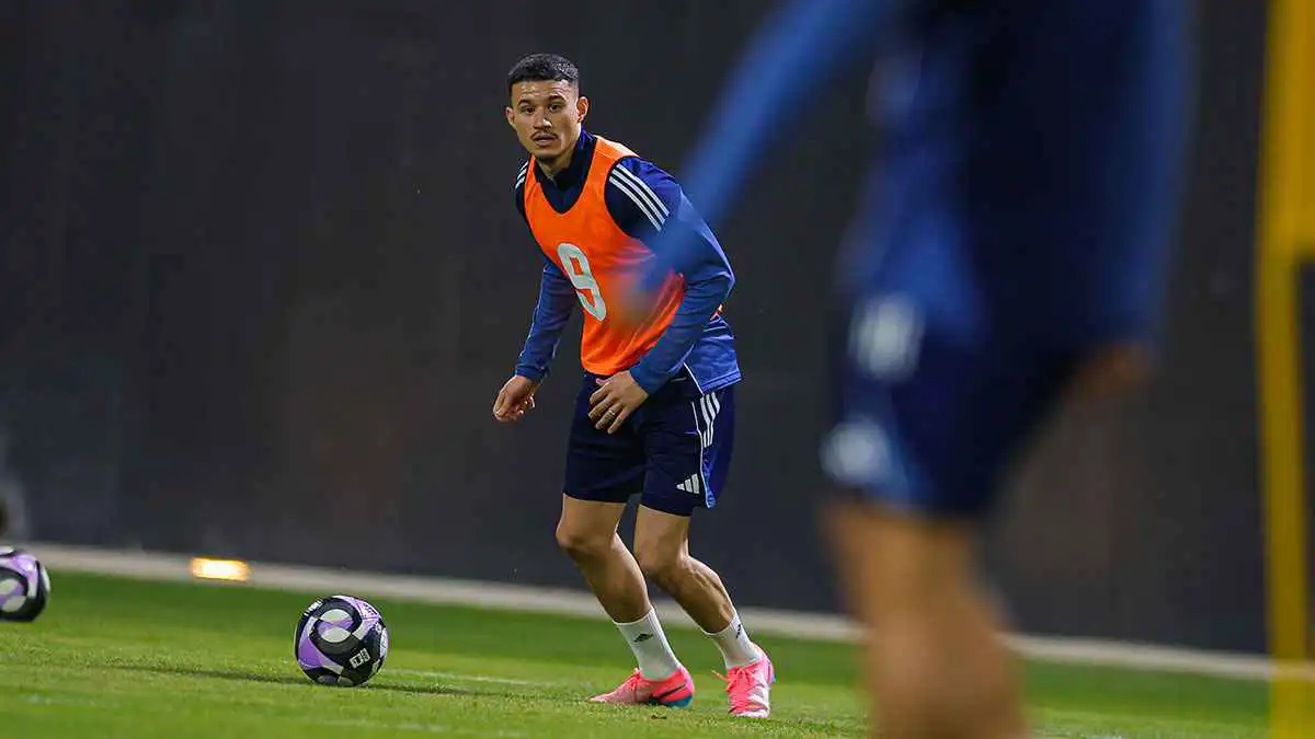 أول رد فعل من الهلال السعودي بعد رفض شكواه ضد عبد الله الحمدان