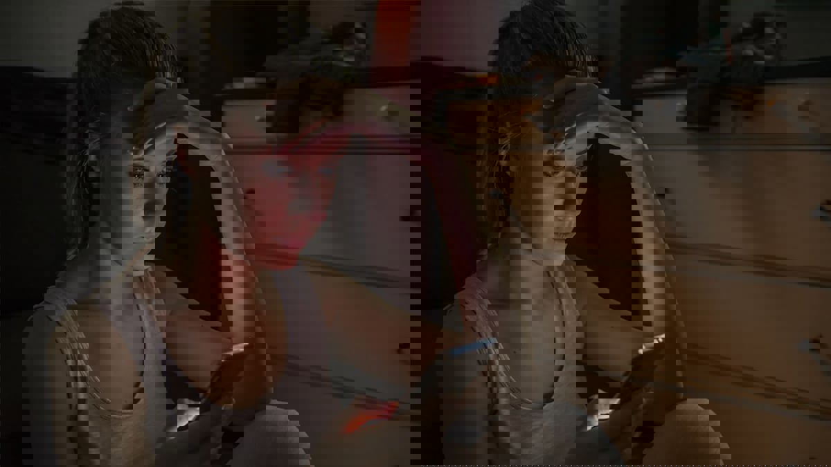 رجل أغوى سيدة عبر الإنترنت وسرق مالها وحرضها على تسميم زوجها