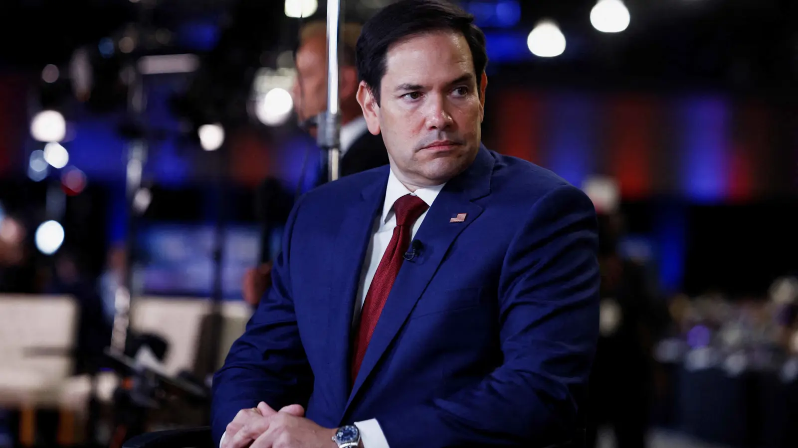 مباحثات أمريكية إندونيسية حول التعاون الدفاعي والأمني والرسوم