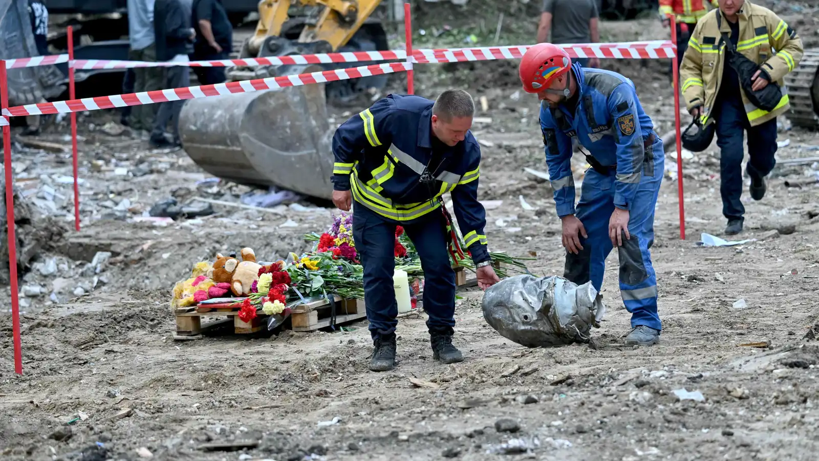 في خضم تمدد روسي.. قتلى ودمار بهجوم على زابوريجيا الأوكرانية (فيديو)