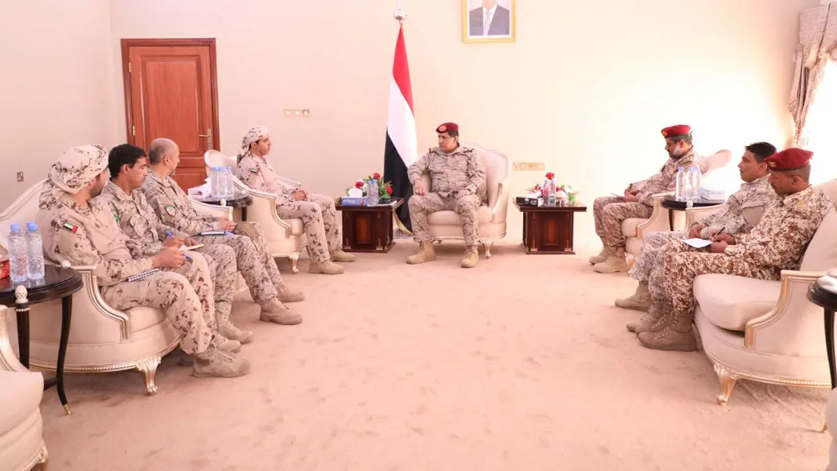 مباحثات بين الجيش اليمني وقيادة التحالف لإنشاء غرفة عمليات مشتركة