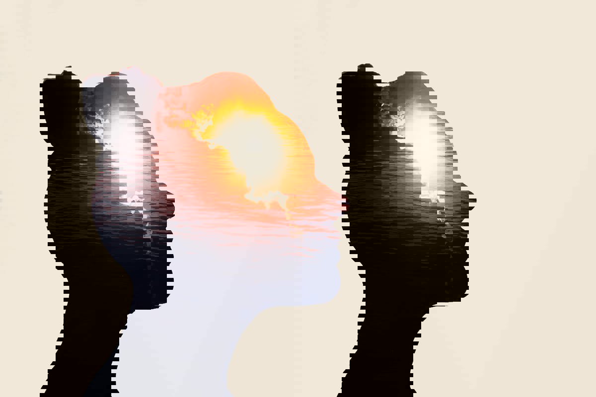 الحاسة السادسة.. كيف يفسرها العلم والطب النفسي؟