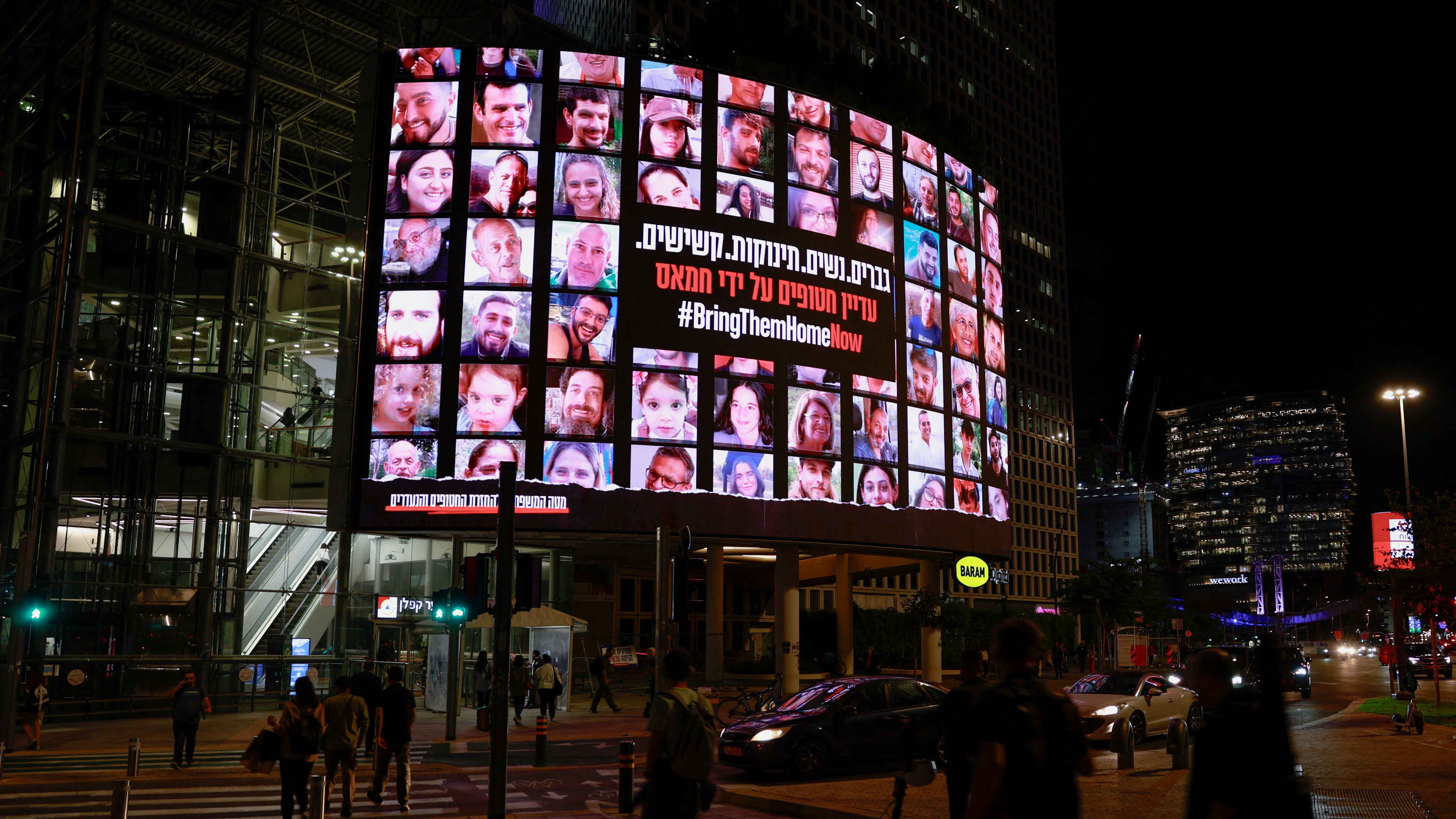 "هآرتس": حماس تبدى مرونة في مفاوضات اتفاق غزة