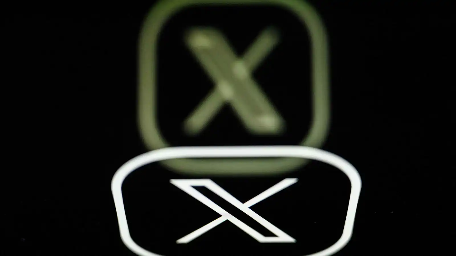 "مدفوع سياسياً".. منصة "إكس" ترفض التعاون مع تحقيق فرنسي