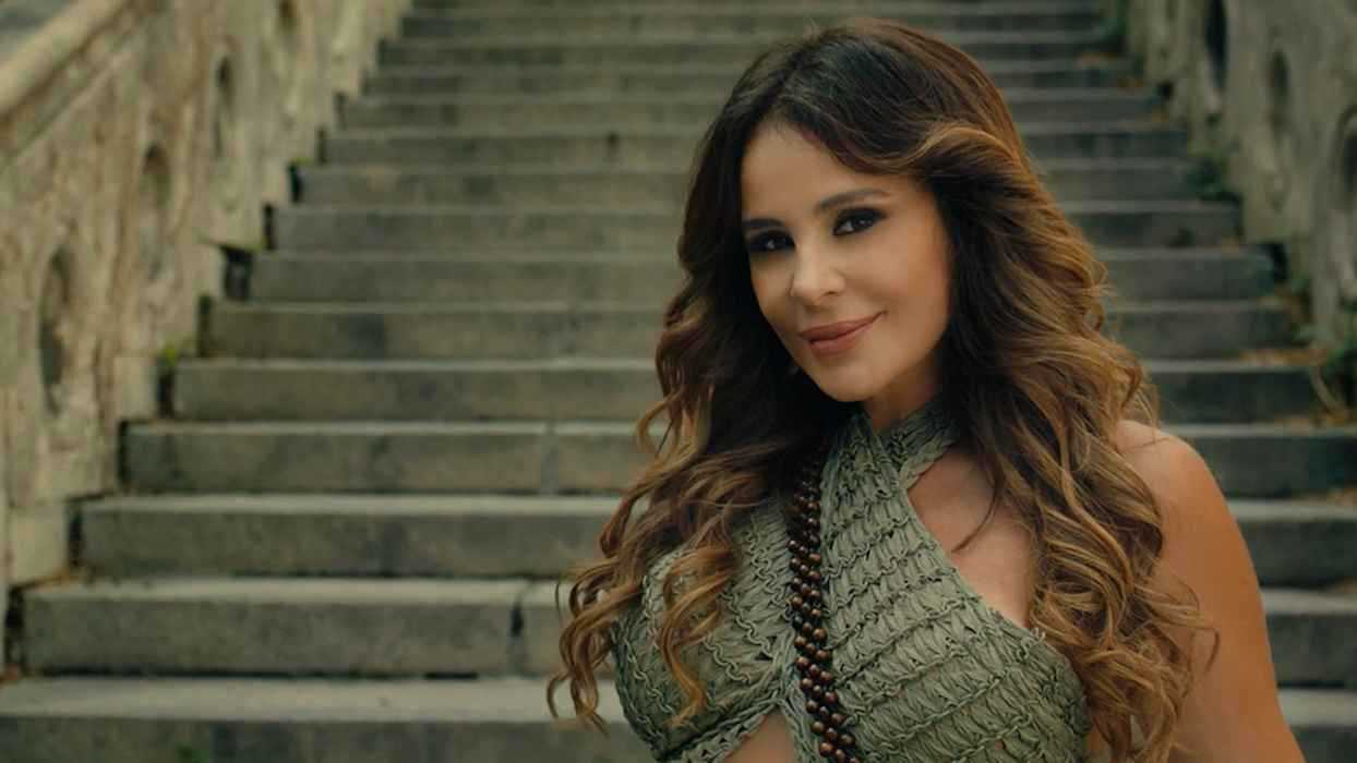 كارول سماحة تُفاجئ جمهورها بعمل مع الراحل زياد الرحباني (فيديو)