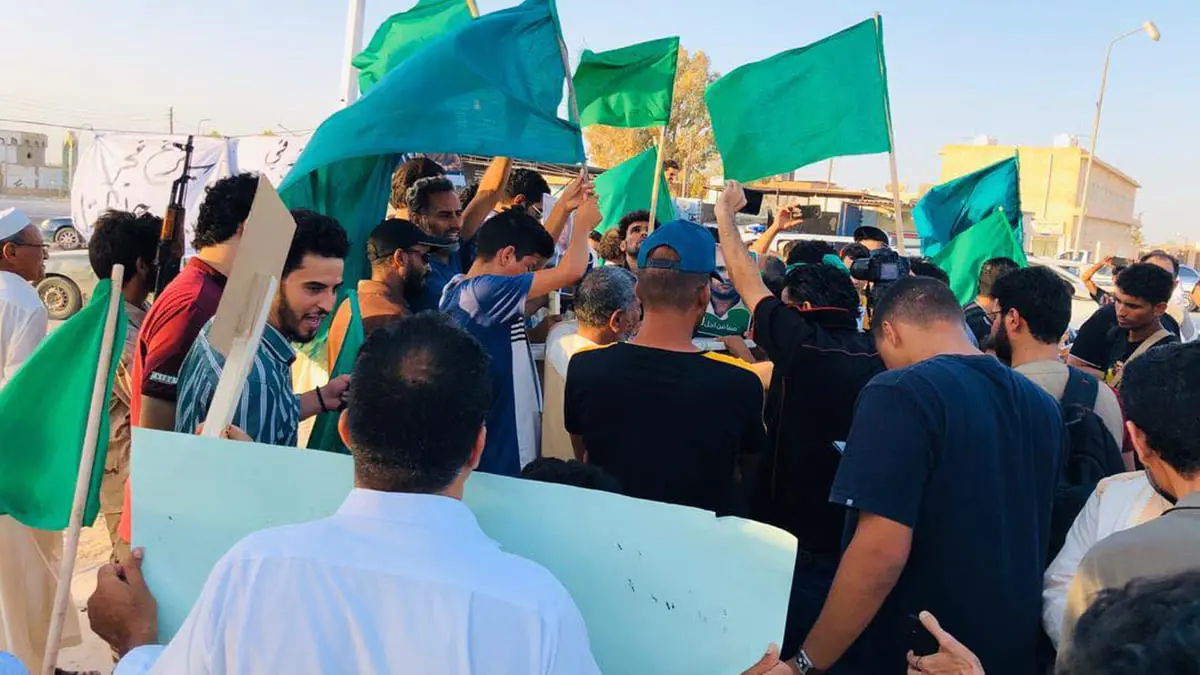 ليبيا.. "حراك بني وليد" يهدد بالعصيان المدني