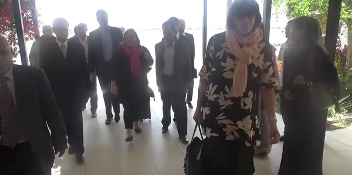 الحكومة اليمنية تكشف كواليس زيارة وفد أوروبي إلى صنعاء‎