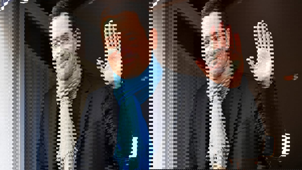 فوز جان باتيست أندريا بجائزة غونكور الأدبية الفرنسية