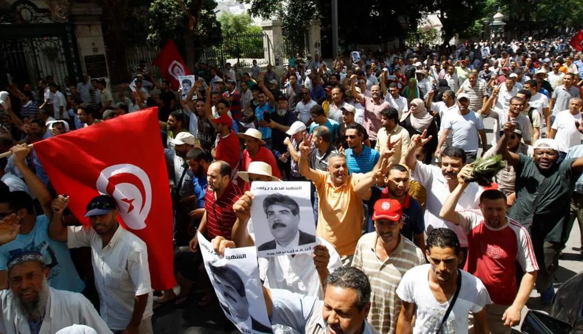 الاتحاد العام التونسي للشغل يمهل الحكومة إسبوعا للاستقالة