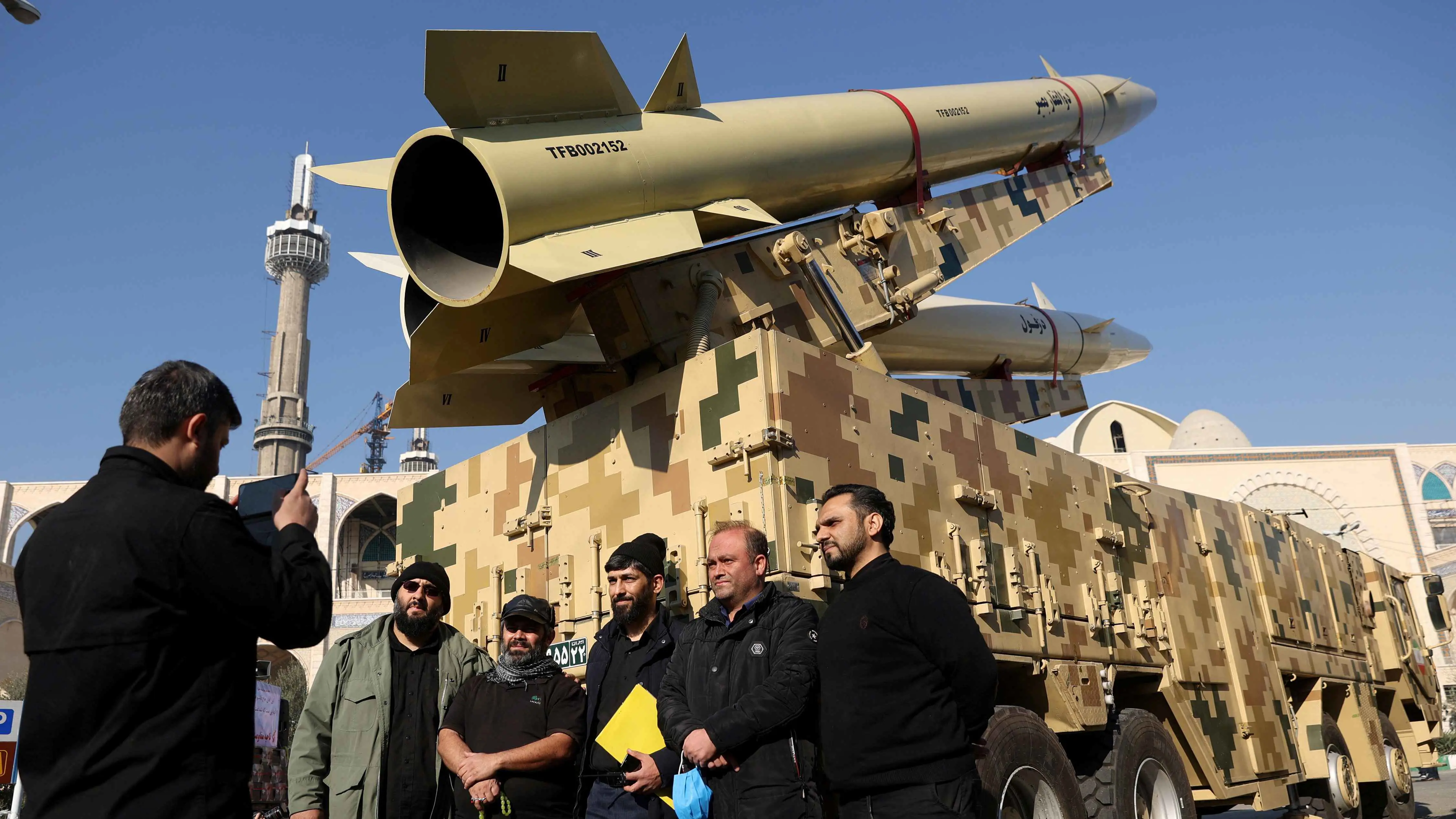 يديعوت أحرونوت: استعدادات إسرائيلية مكثفة لحرب على "5 جبهات"