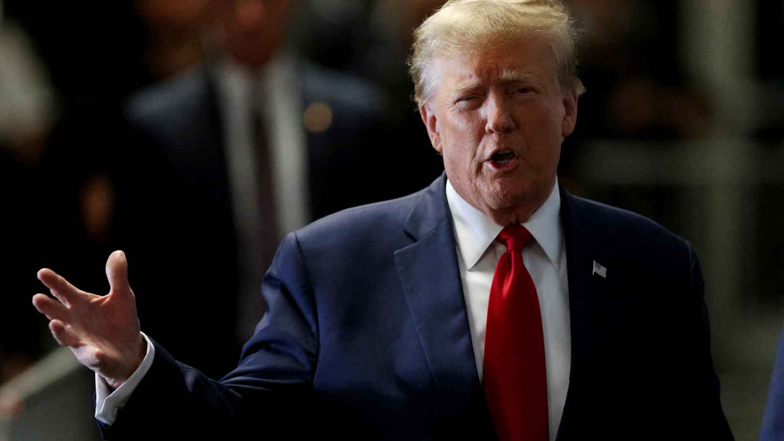 خبراء: ترامب سيفتح "الباب الضيق" أمام إيران لـ"التفاوض النووي"