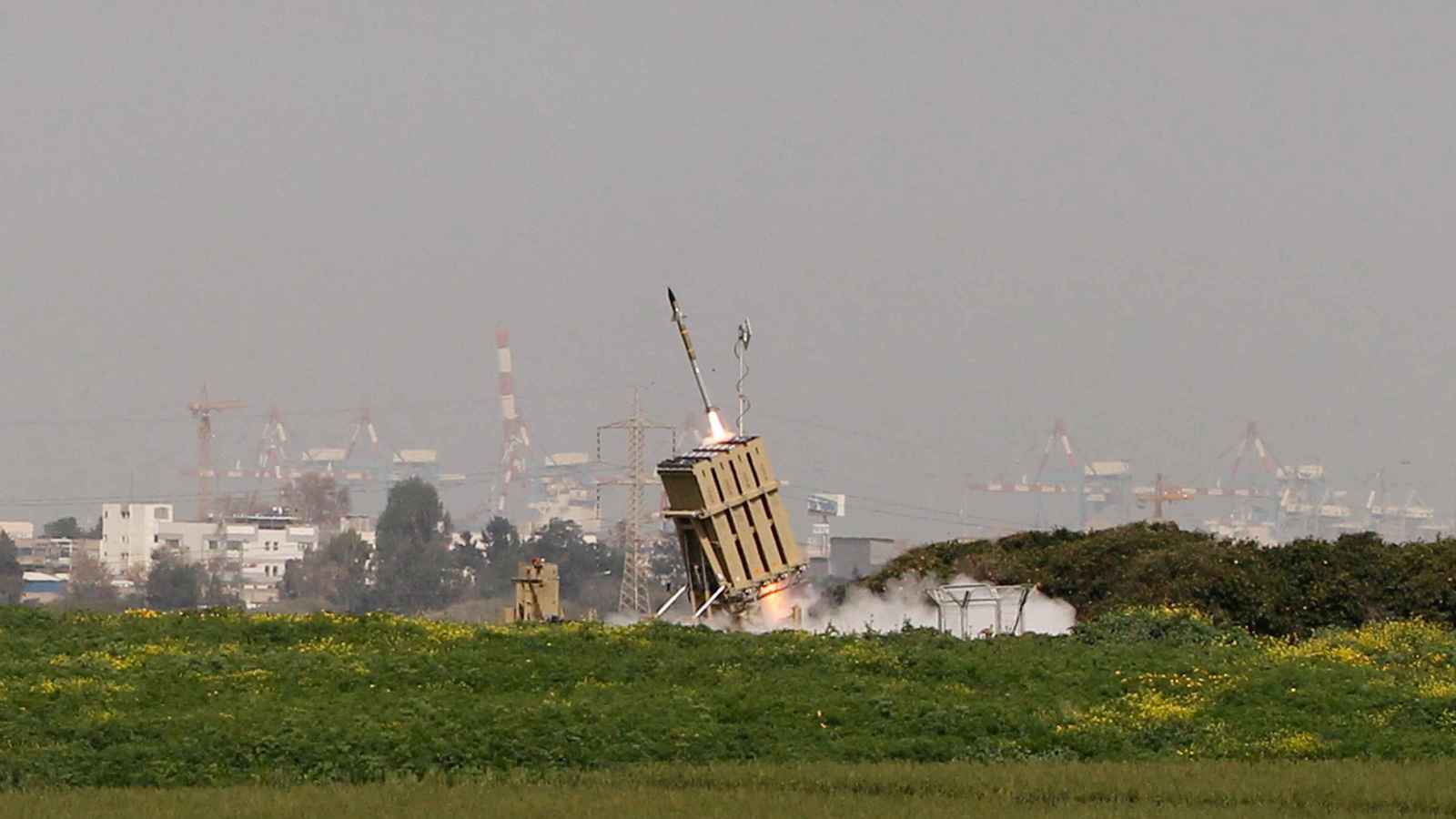 إسرائيل تعترض 5 طائرات مسيرة في البحر المتوسط