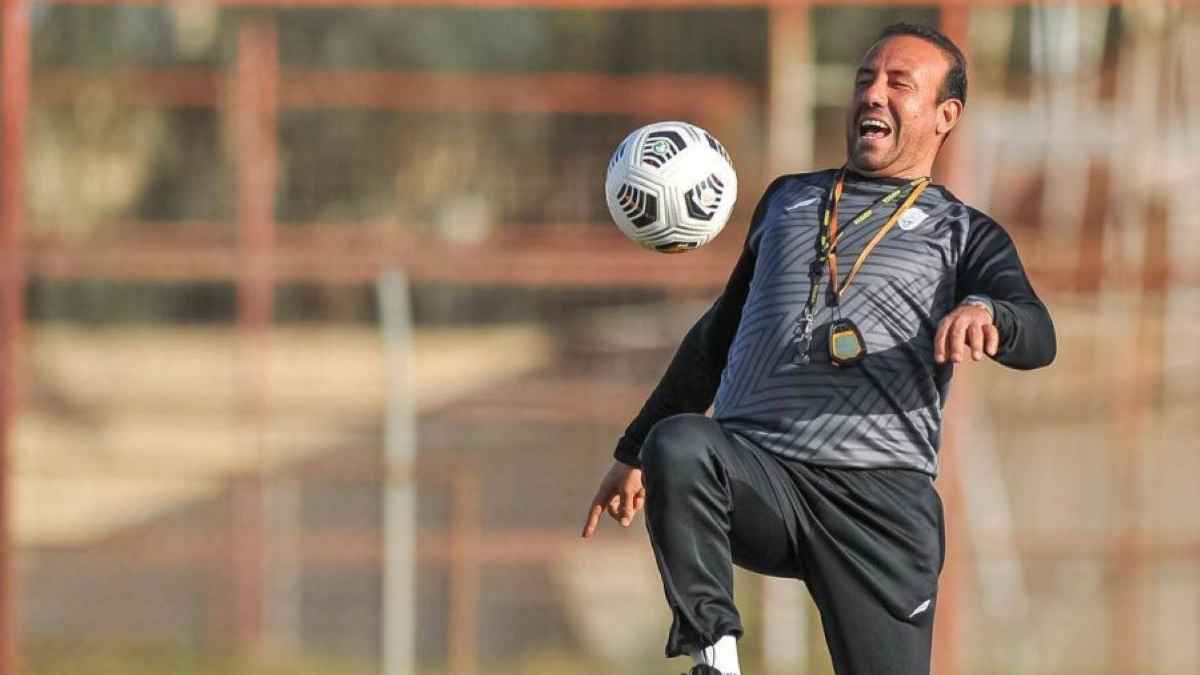 الطائي السعودي يستقر على التونسي محمد الكوكي لخلافة إيليتش