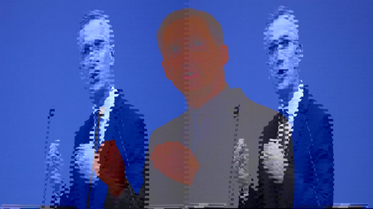 ستولتنبرغ: الصين توفر الدعم السياسي لروسيا عبر "أكاذيب صارخة"