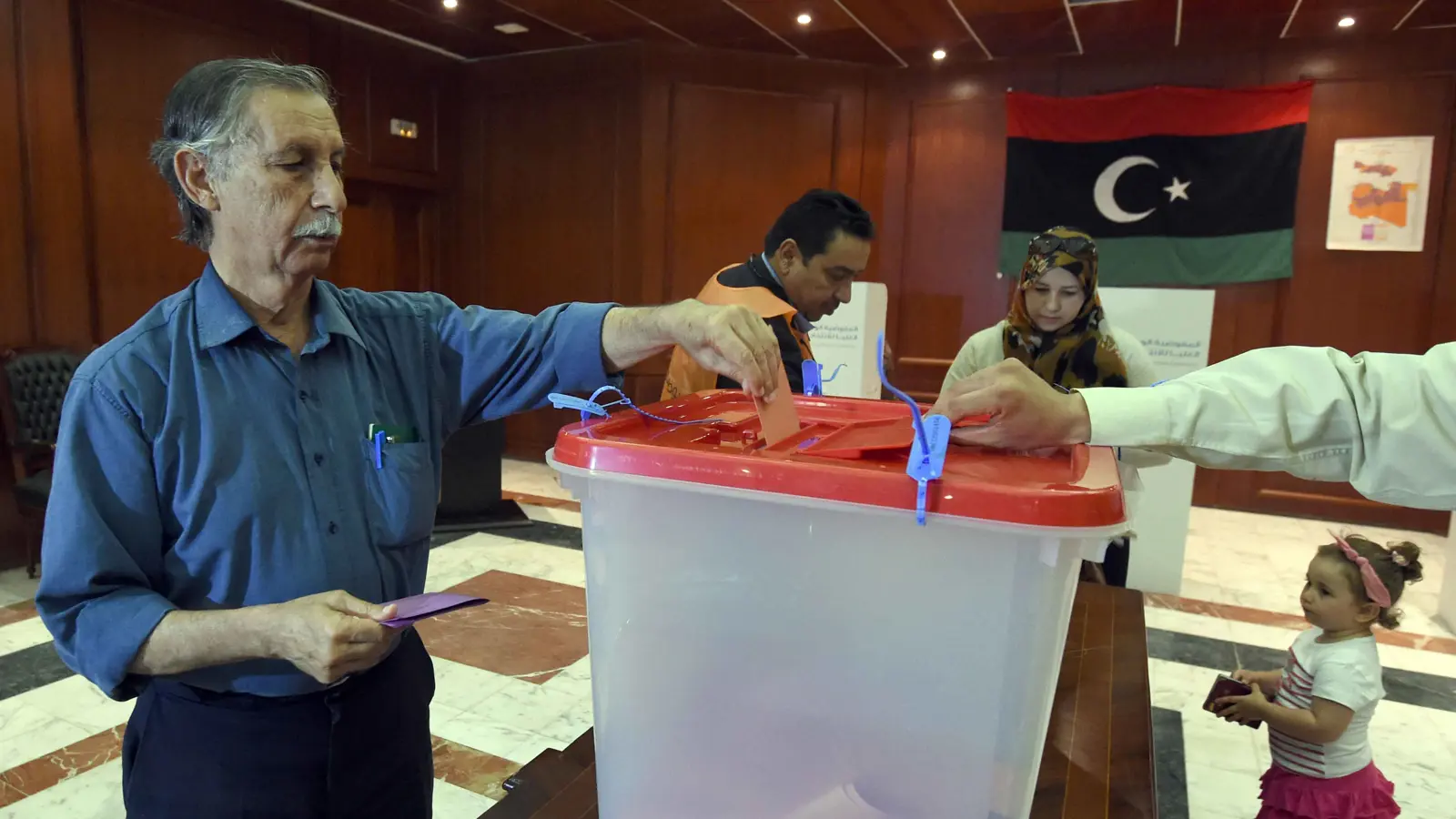 ليبيا.. عزوف الناخبين يهدد نجاح الانتخابات البلدية